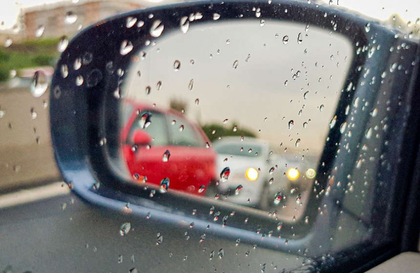 Temeljni savjeti za sigurnu vožnju po kiši