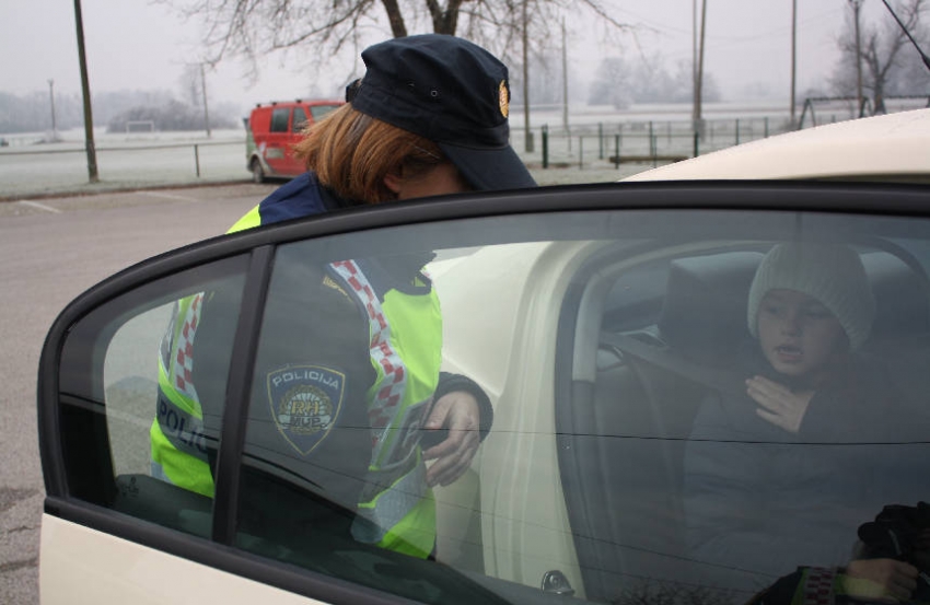 KOPRIVNICA: Preventivna akcija Siguran prijevoz djece u vozilima